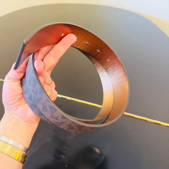 NWT Authentic Luxury Minimalist Michael Kors Monogram Belt - Picture 6 of 17